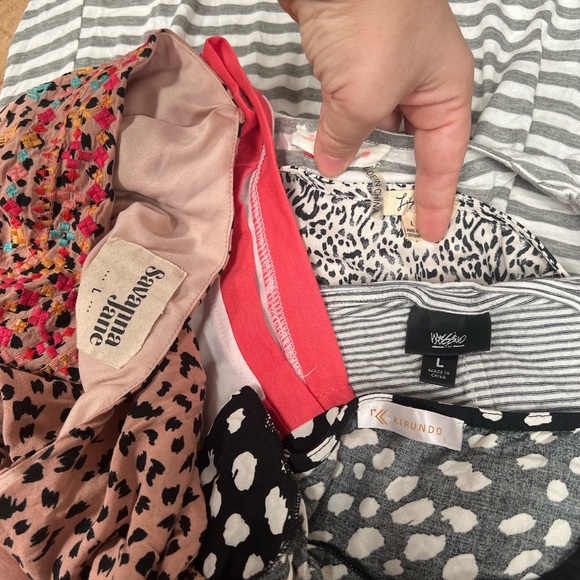 BOGO | Large Bundle | Lot of Size Large. Mixed brands. - Picture 8 of 8